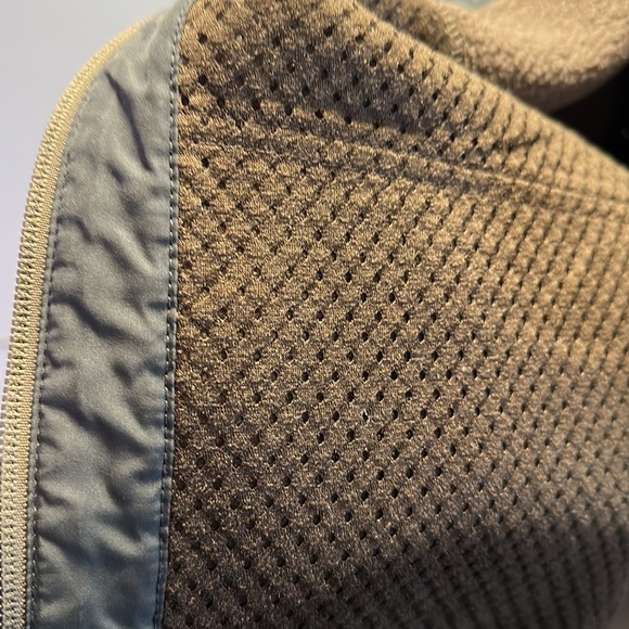 Patagonia Synchilla Sweater - Picture 5 of 6